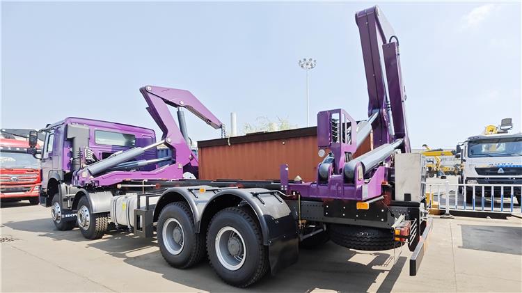 Camion Porte Container Avec Grue Remorque À Vendre In Vanuatu