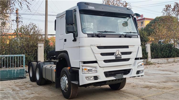 Cnhtc Sinotruk | Prix Camion Sinotruk Howo Tracteur Neuf À Vendre In Cameroun