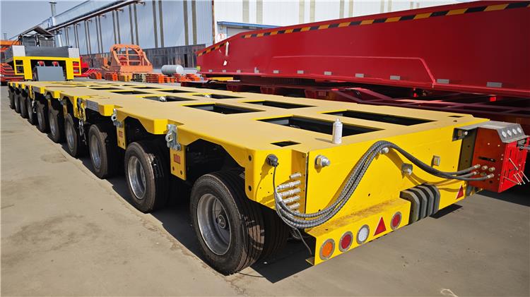 Self Propelled Modular Transporter Trailer SPMT À Vendre in Pérou