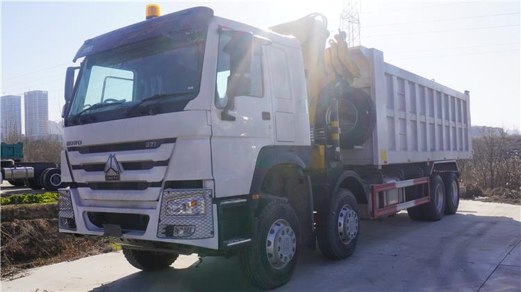 Camion Grue Howo À Vendre En Congo