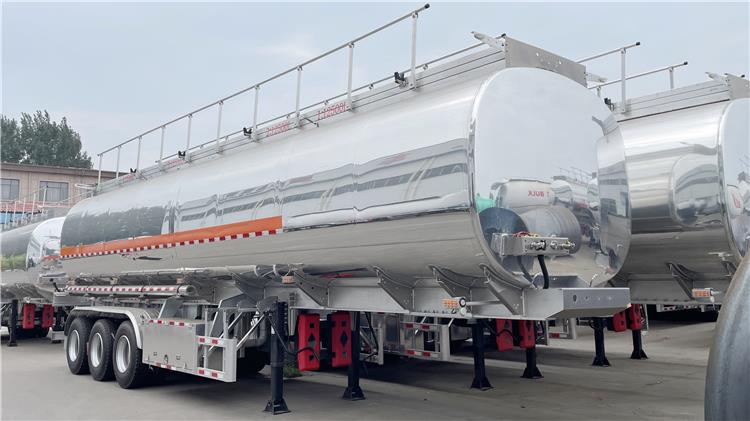 Semi Citerne 45000l Camion Citerne Semi Remorque Alimentaire In Congo