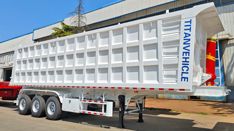 Tracteur Remorque Benne Basculante 3 Essieux