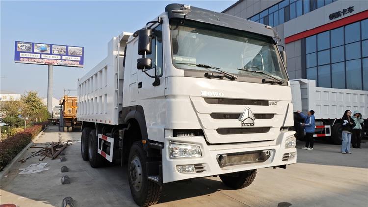 Camion Polybenne Occasion Howo Sinotruk 380