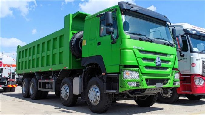 Camion Occasion Benne Howo 8x4